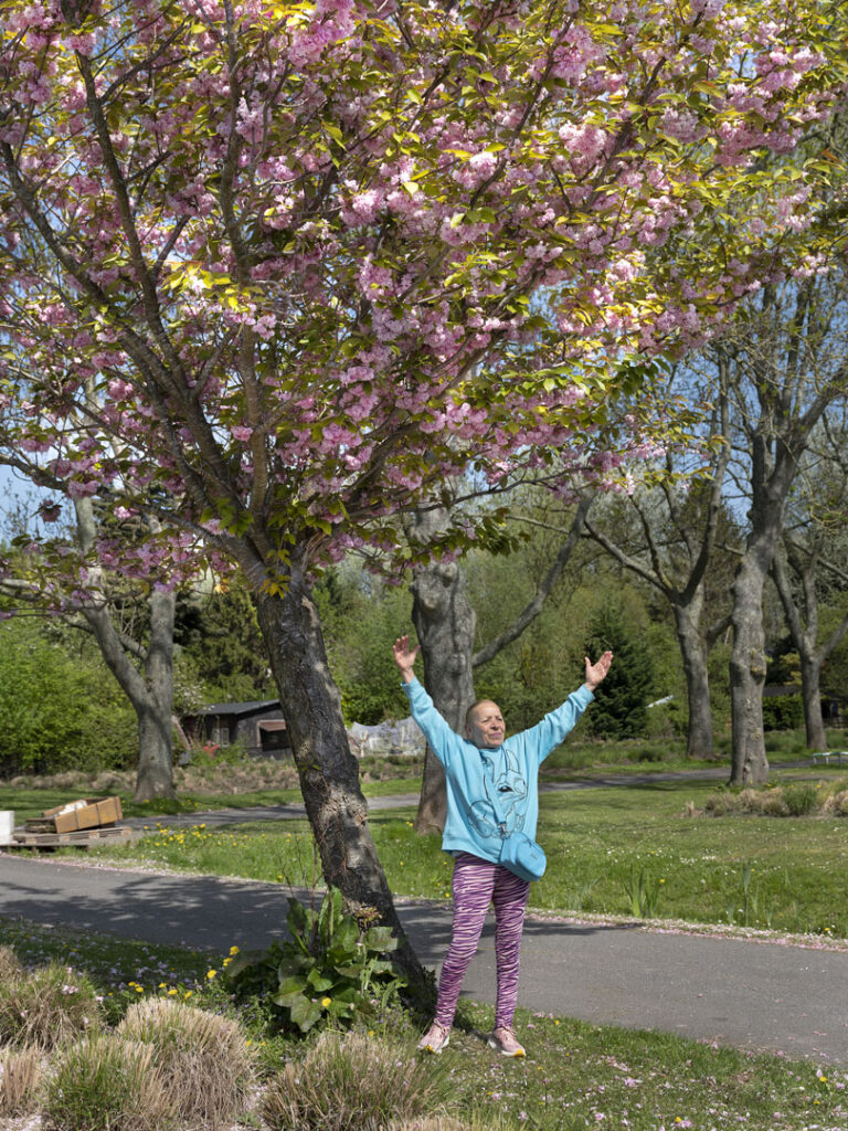 imitating-a-tree-01